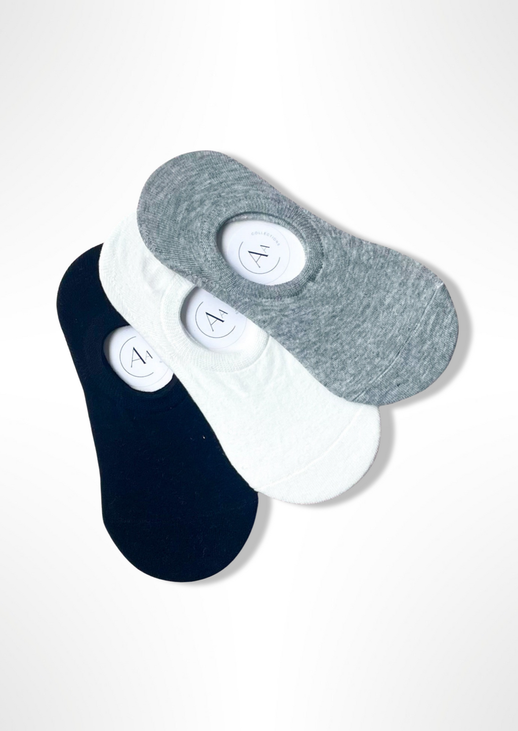 <h3 data-mce-fragment="1">Sneaker Socks - 3 Pack</h3> <p>We have the perfect new sneaker sock.&nbsp;</p> <p><span>Our Cotton Non-Slip Plain sneaker Socks are the perfect addition to your shoe collection. Made from soft cotton, these sneaker socks provide ultimate comfort while keeping your feet dry and fresh.</span></p>