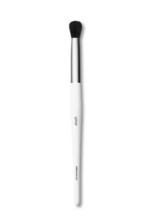 Eye Blender Brush, by Aleph

Gentle vegan bristle brush for use with the Aleph Eye Pigment range, giving a soft blended finish to your eyelids. Featuring a fluffy but densely packed head that allows for perfect blending while also giving you control over pigment deposit.&nbsp;

Sustainably made and designed to last, the&nbsp;vegan bristles are expertly crafted to mimic animal hair but are hypoallergenic meaning they are far less likely to harbour bacteria.