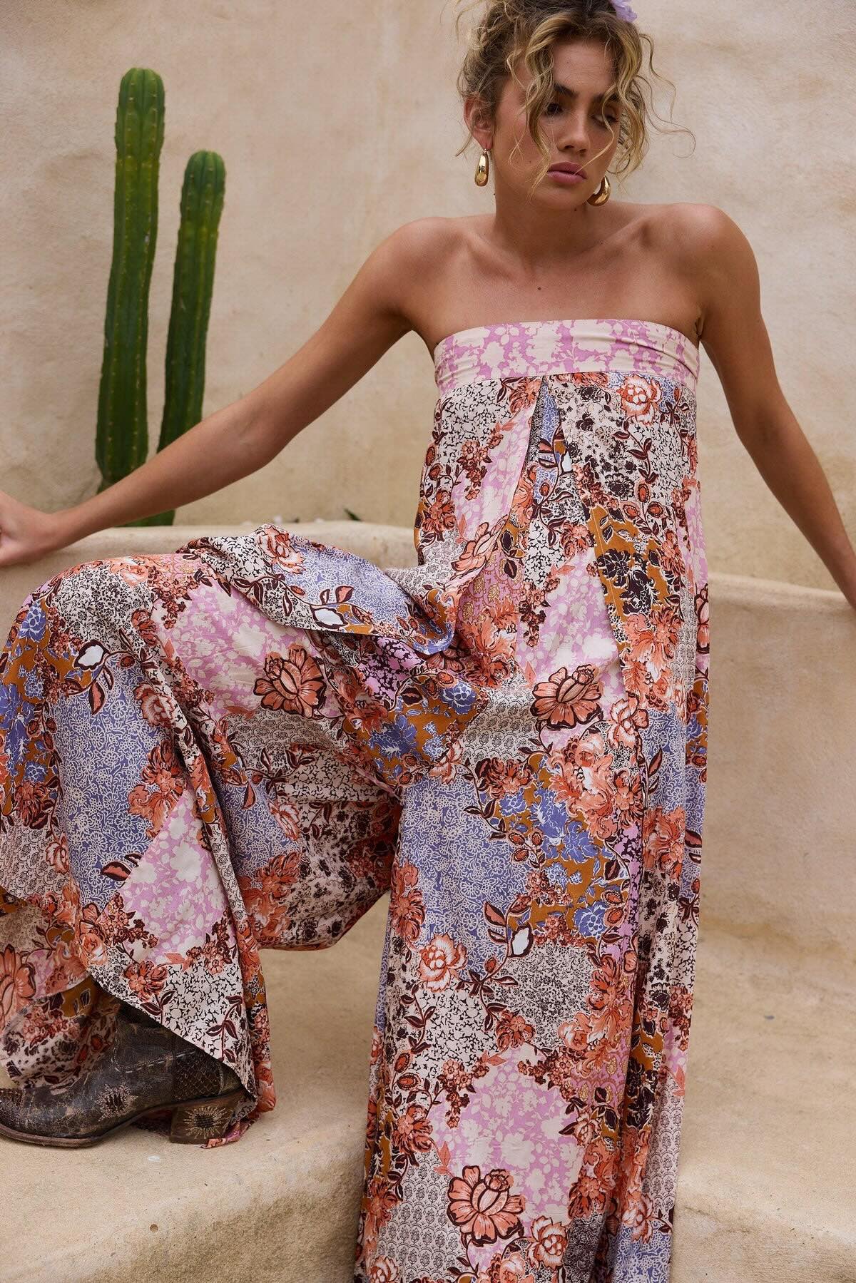 Lucky Charm Jumpsuit - Dream Weaver x Meadow Muse, by Talisman

Fold over front design
Tie back closure
Elasticated back
Inseam pockets
Relaxed fit
Wide leg