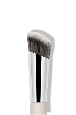 Buff / Diffuser Brush, by Aleph

Complexion, Perfected. A soft, angled dome brush that combines the best of Aleph’s Buffer and Diffuser brushes. This multitasker buffs, builds and blends your complexion with a seamless, skin-like finish.