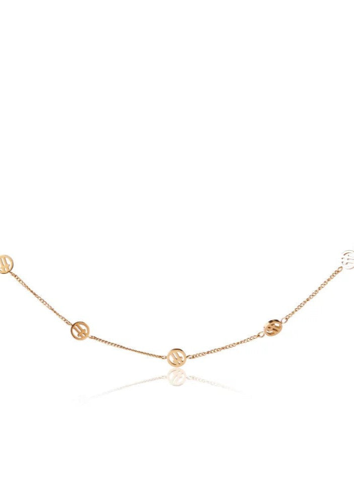 <h3>Game Day Necklace, by Ever</h3> <p>Sweatproof. Waterproof. No Tanish. No Fade. Hyperallergenic.</p> <p>With its barely-there chain, the repeated EVER icon motifs add extra detail to the classic choker gold chain.</p> <p>&nbsp;</p>
