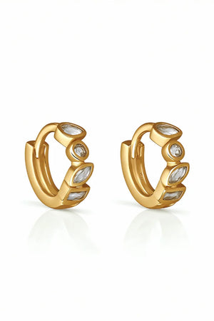 Glory Huggie Earrings - Zirconia/Gold, by Ever

Sweat Resistant. Waterproof. Anti-Tanish. No Fade. Hyperallergenic.

Our gorgeous new Glory Huggie Earrings are designed to add a touch of elegance to your everyday style.&nbsp;

Featuring an array of cubic zirconias set in sleek gold plating, these hoops are&nbsp;perfect for stacking or wearing solo.