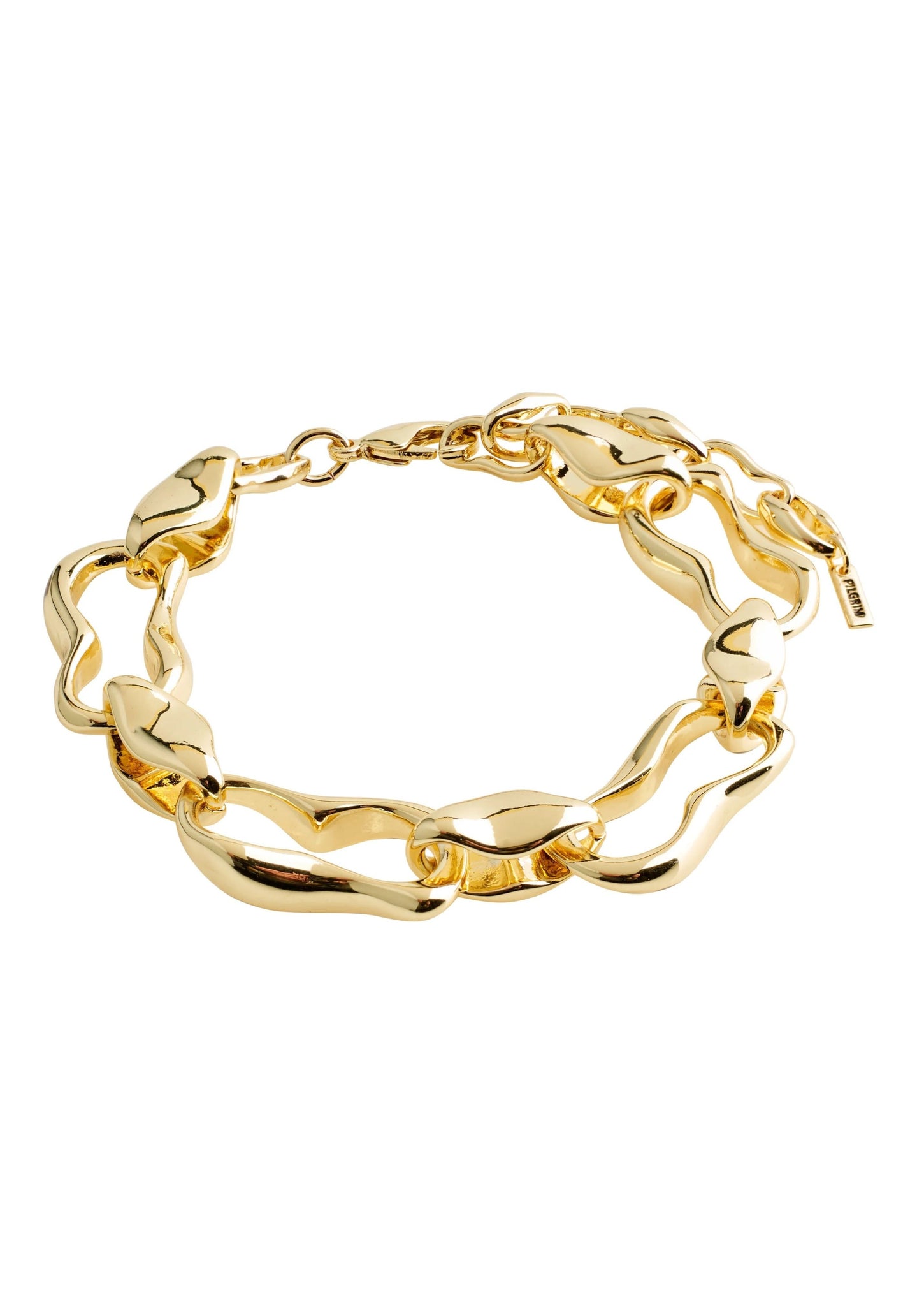 Wave Recycled Bracelet - Gold Plated, by Pilgrim Listen to the waves! Get inspired by Pilgrim's bracelets from the Wave series, with a strong, urban feel. A gold-plated bracelet formed of chunky links in a unique organically shaped design. The bangle has a shiny finish and a heavy quality feel that offers you a feeling of power and confidence. The bracelet is made by min. 75% recycled material.
