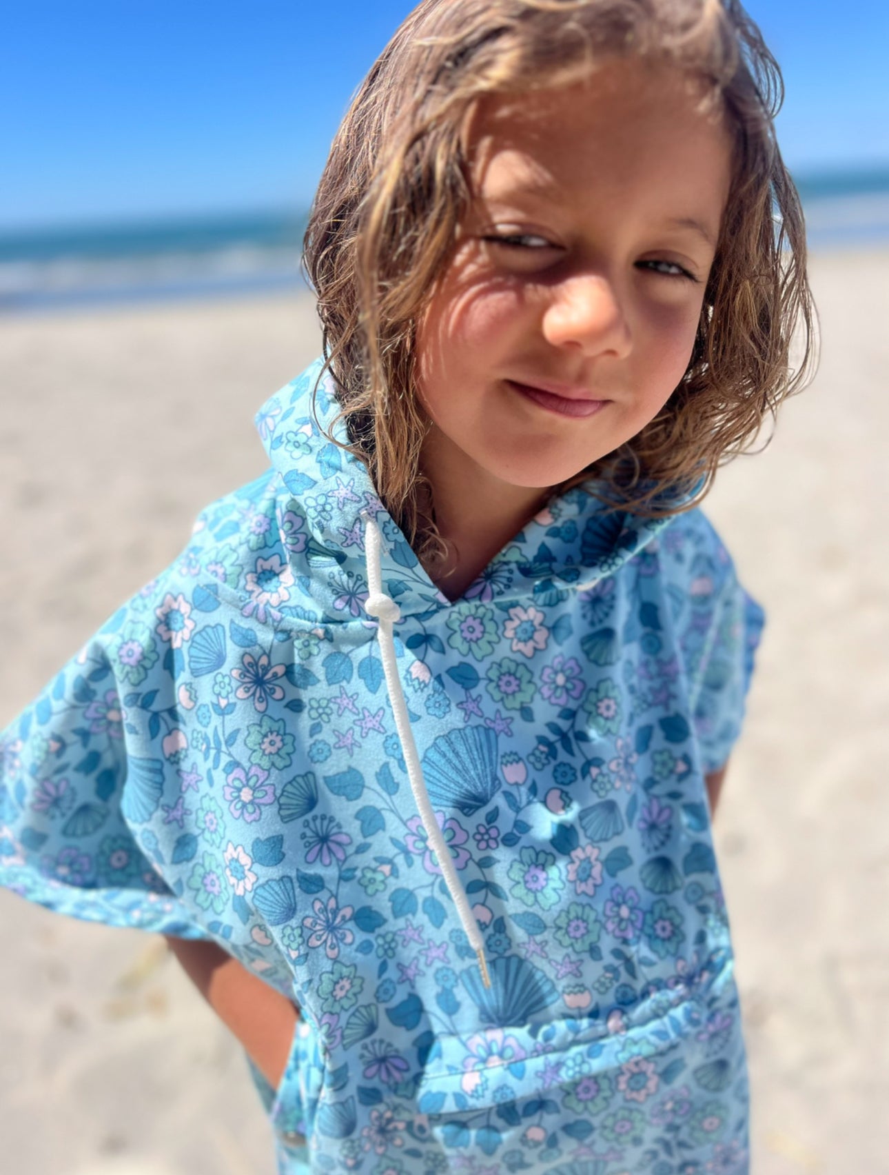 Surf Poncho, Kids - Aqua Seashells