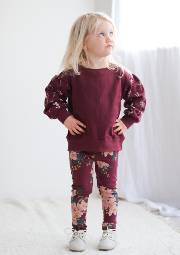 Alpine Flowers Leggings, by Burrow and Be Our stunning Alpine Flowers baby and kids leggings are a year round wardrobe must have, but are especially cosy in the cooler months.  The super-soft knit jersey fabric is 95% organic cotton and 5% elastane to help hold its shape. It is breathable and soft on delicate skin, and contains no nasties.