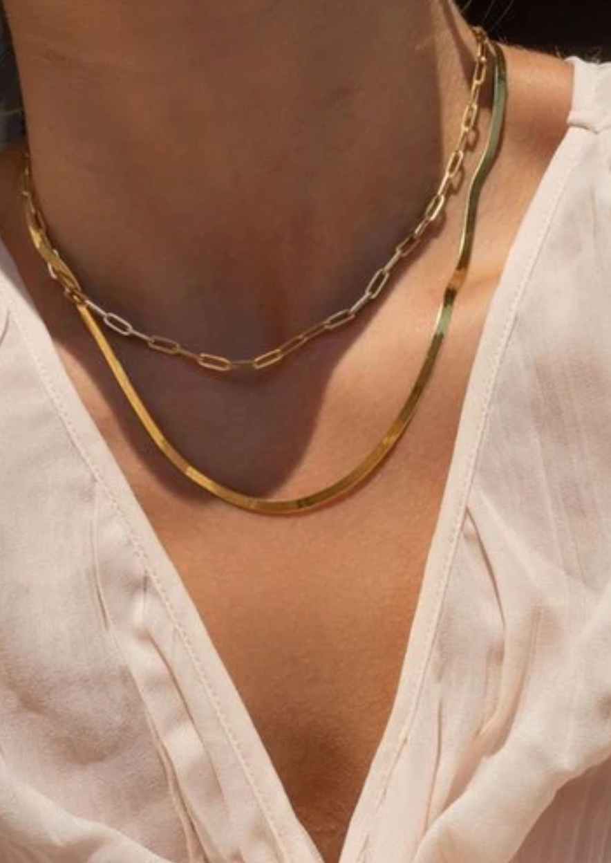 Paperclip Necklace - Gold, by Queen of the Foxes The most beautiful chains, plated in real gold. Lightweight, elegant and classic. These are designed to be worn and enjoyed everyday, a gorgeous reflection of your personal aesthetic. 