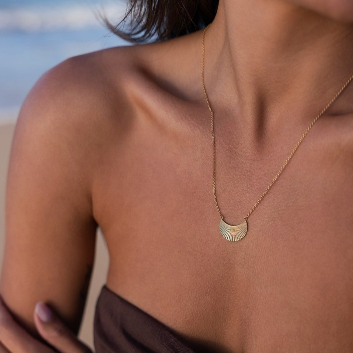 Moon Beam Necklace - Gold with Rose Quartz