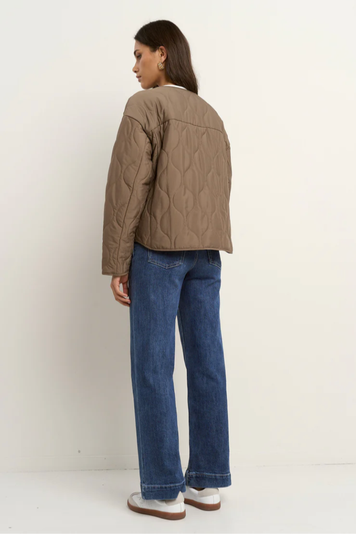 Apex Puffer Jacket - Mocha