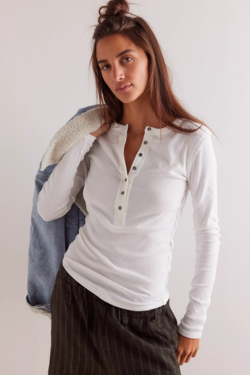 Free People Jamie Henley - Ivory, by We The Free

The long-sleeve you can wear with absolutely everything. This henley from our We The Free collection features a soft cotton fabrication and slim-fitting silhouette with defined seams and button closures.

Features:&nbsp;Soft cotton fabrication with a stretchy feel, henley-style with button closures, fitted long-sleeves, exposed seam detailing, round hemline
Why We ❤ It:&nbsp;This henley is a timeless addition to any collection of elevated basics.