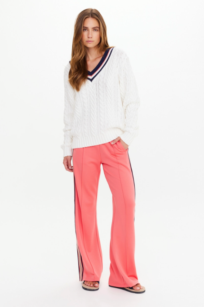 Espada Louie V Neck Sweater - Creme