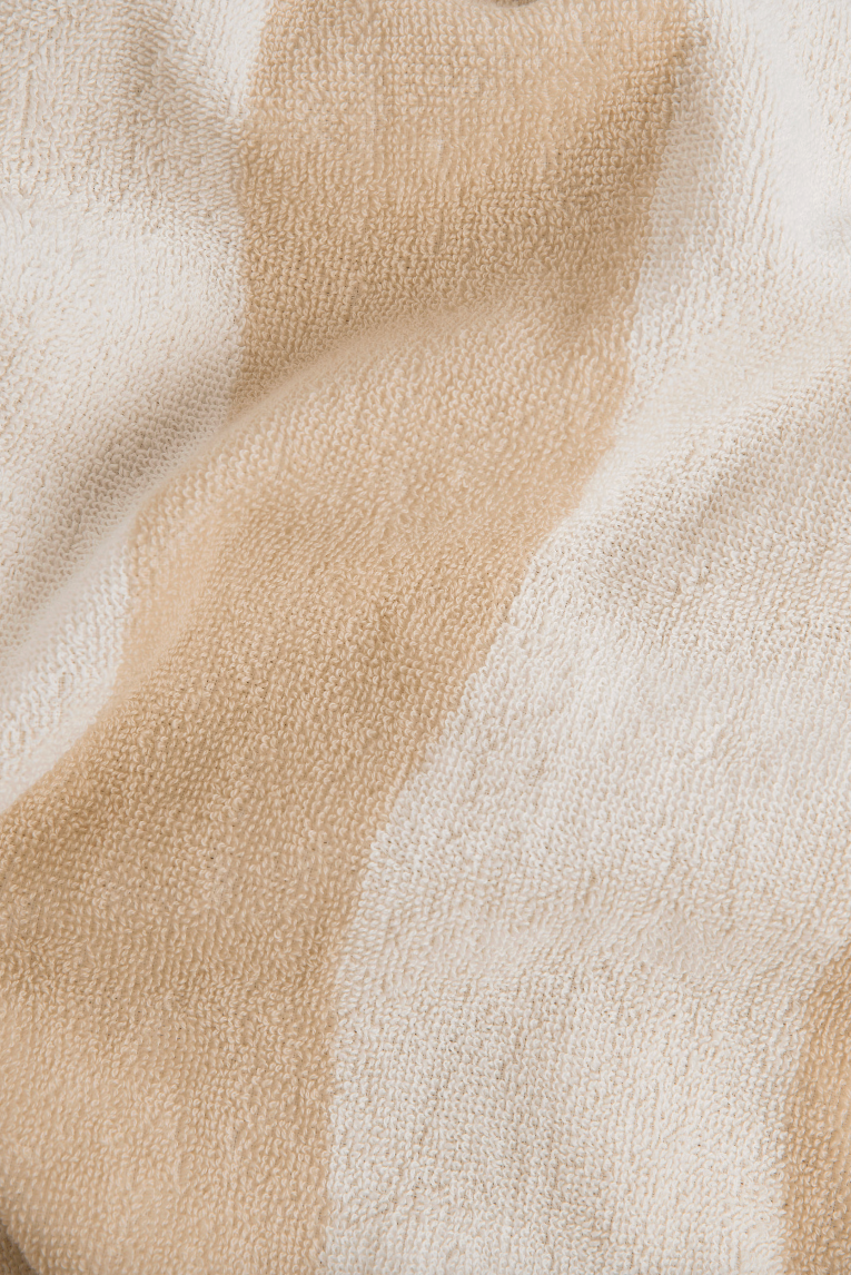 Unisex White Waver Towel