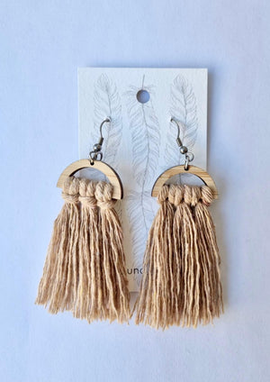 Semi Circle Bamboo Earrings - Light Brown  The Earrings that go with everything! And look gorgeous with our matching Macrame clutch/cross body bags.  Details and materials:  Semi circle shape lightweight bamboo frame  Rope is 100% Recycled Cotton Hooks are surgical steel  Handmade in NZ