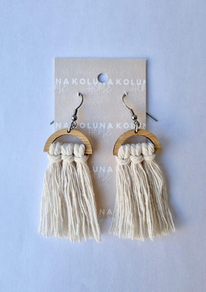 Semi Circle Bamboo Earrings - Cream  The Earrings that go with everything! And look gorgeous with our matching Macrame clutch/cross body bags.  Details and materials:  Semi circle shape lightweight bamboo frame  Rope is 100% Recycled Cotton Hooks are surgical steel  Handmade in NZ