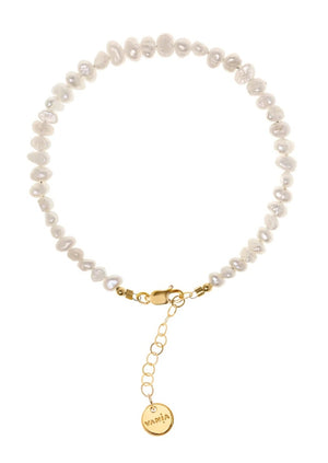 Margarita Parguito Bracelet The Parguito Bracelet features a small sized Baroque pearl and it measures 17.5cm long.  Finished with 14ct Gold-filled chain  Each of our Margarita bracelets comes with a description card, beautifully wrapped with tissue paper in a natural cotton jewellery bag.