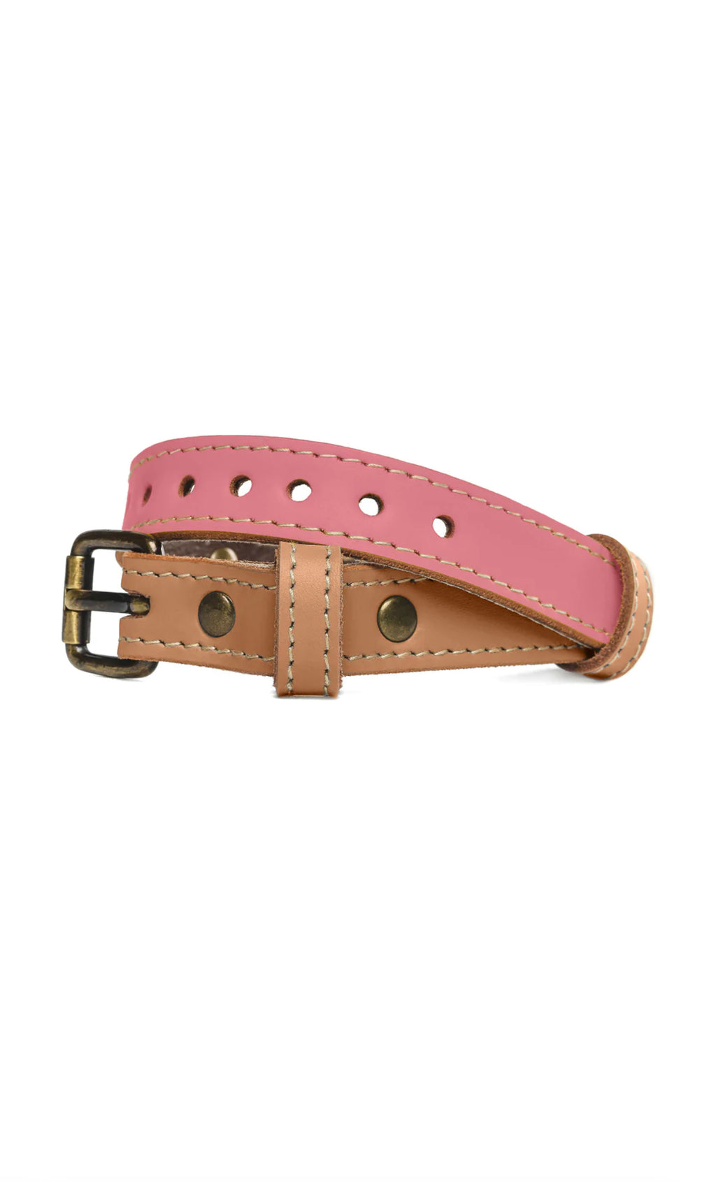 Handcrafted Leather Dog Collars, by Foxie & Co Pawdel's handcrafted vegetable tanned leather dog collar is a reflection of the timeless relationship between a dog and their human.  AlphaCollar is perfect for the pup on the go.  Durable for everyday wear, the leather surface is smudge resistant, with a water-beading effect to keep up with the adventurous pup. Lined with a soft  leather for a smooth, comfortable feel.  Complete the look with a matching handcrafted leather lead.