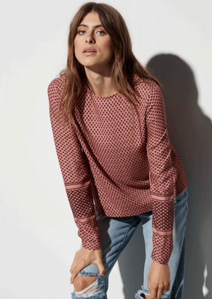 Marlow Top, by Staple The Label  The Marlow top in a soft rust print. Loose fit, long sleeves and classic shape.  • Classic scoop neckline • Straight fit long sleeves • Square through the body • Reverse print at cuffs • Soft rust coloured print